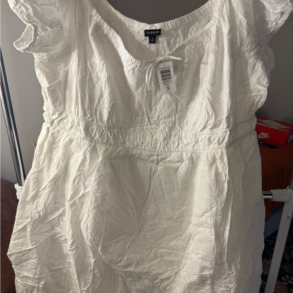 Torrid White Textured dress - Picture 3 of 4
